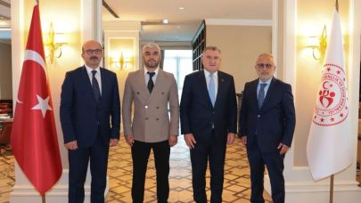 AK Parti’den Bakan Bak’a Çanakkale Spor Ziyareti