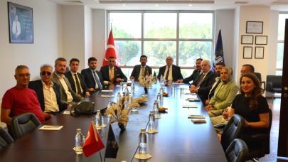 MHP Heyetinden Çanakkale Ticaret Borsasına Ziyaret
