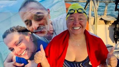 Çanakkaleli sporcu Melisa Uluarslan, Manş Denizi’ni yüzerek geçti