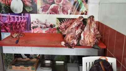 Şok Gelişme! Yumurta Paketinden Hamam Böceği Yumurtaları Çıktı