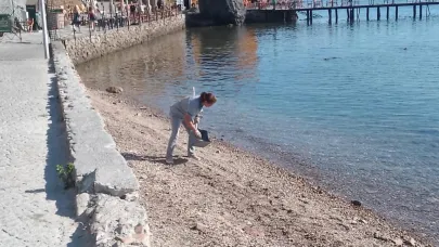 Bozcaada’da temizlik çalışmaları aralıksız sürüyor