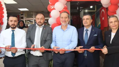 Yeniden Refah Partisi Küçükkuyu Belde Başkanlığı açıldı