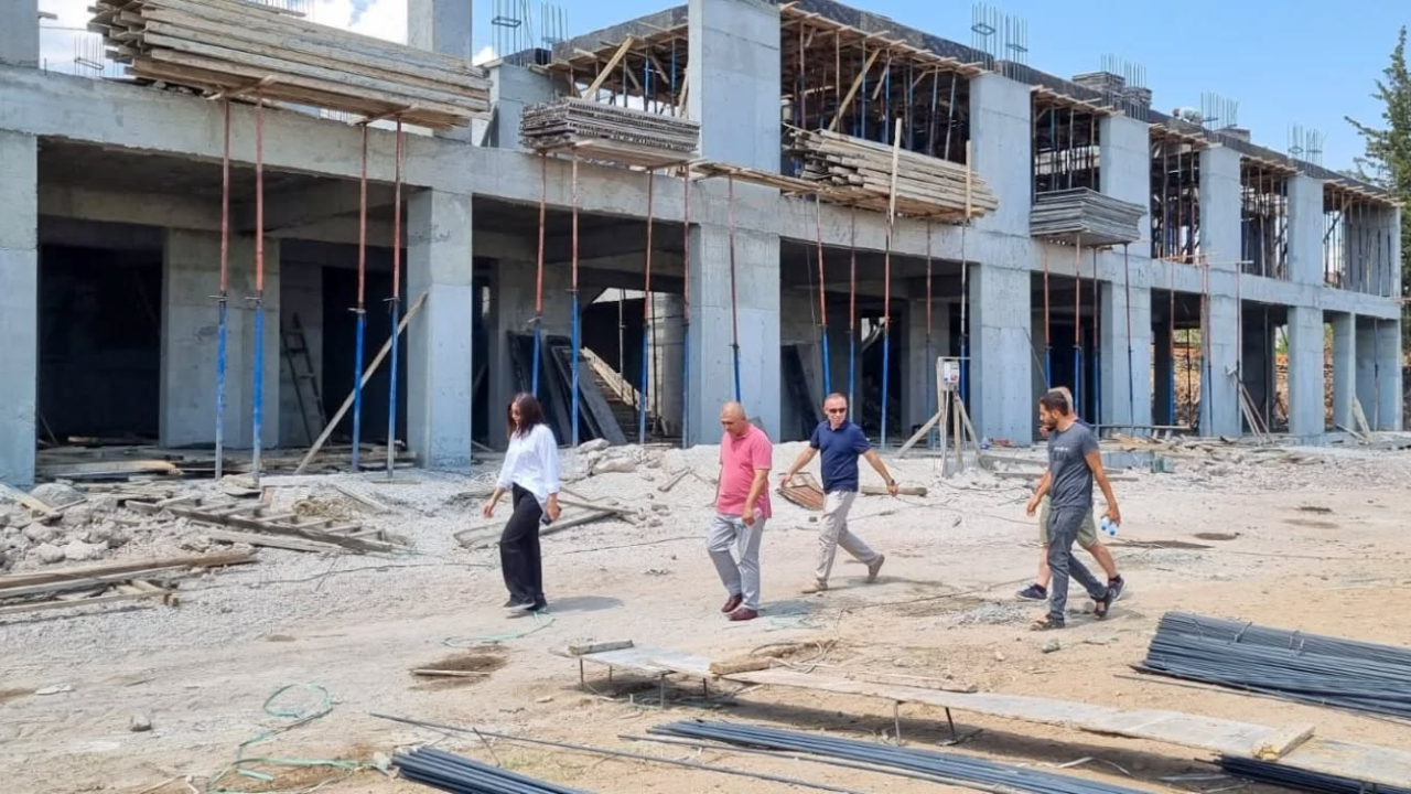 Çanakkale Milli Eğitim Müdürü Hayta, okul inşaatını inceledi