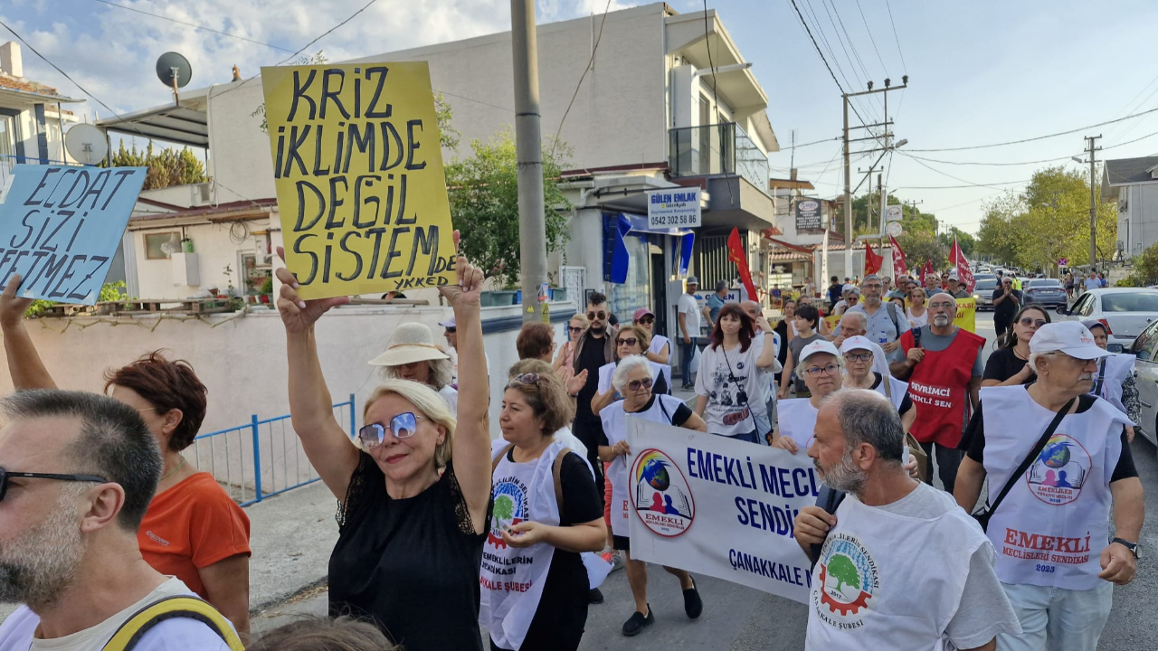 Çanakkale yangınları sonrası Güzelyalı’dan istifa çağrısı
