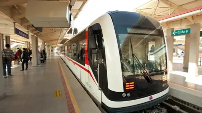 30 Ağustos’ta Raylı Sistem ve Metro Seferleri Ücretsiz