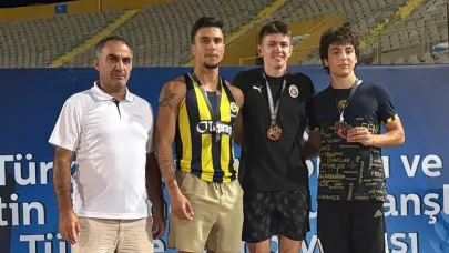 Oğuz Uyar’dan Türkiye İkinciliği Gururu