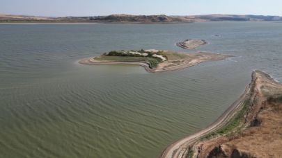 Tekirdağ'da Barajda Kritik Su Seviyesi! Adacıklar Oluştu!
