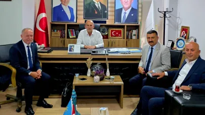 İYİ Parti’den Bursa’da kritik istişare ziyareti