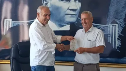 Takoz Kudret emekli oldu