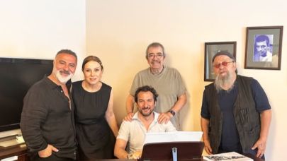 46 yıl sonra aynı sahnede: Olcay ve Yöntem Don Kişot müzikalinde buluşuyor