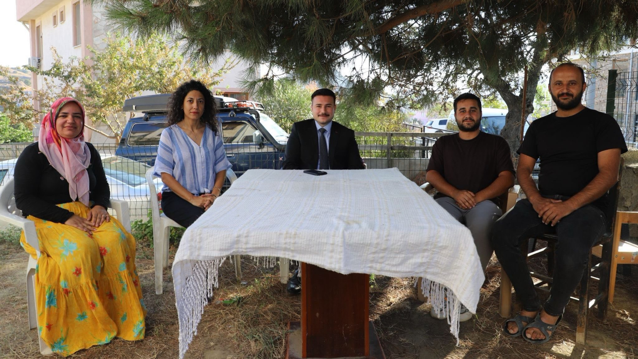 Gökçeada Kaymakamı Osman Acar Vatandaşlarla Buluştu