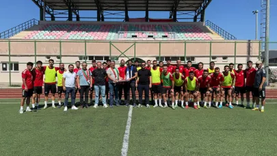 Bigaspor’dan Ezinespor’a Ziraat Türkiye Kupası Desteği