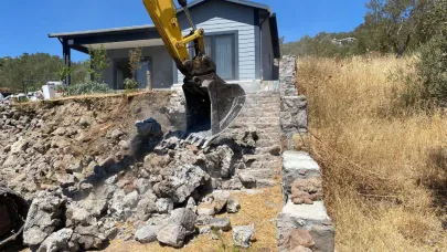Çanakkale'de Ağustos ayında 22 kaçak yapı yıkıldı