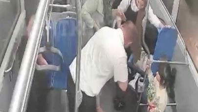 Nefes alamayan çocuğu otobüs şoförü hayata döndürdü