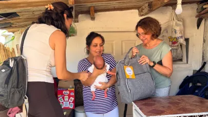 Bozcaada Belediyesi’nden Mevlid Kandili’nde ev ziyaretleri