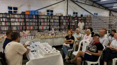 Bozcaada Kitap Fuarı’nda Siyaset ve Ortadoğu Tartışmaları