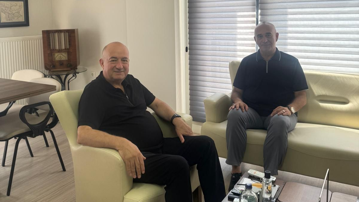 İl Sağlık Müdürlüğü görevine başlayan Dr. Görgülü’den Milletvekili Gider’e ziyaret