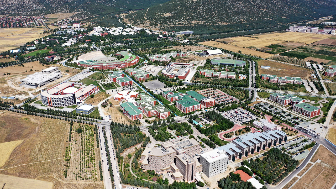 Süleyman Demirel Üniversitesi’nden Büyük İstihdam Hamlesi!