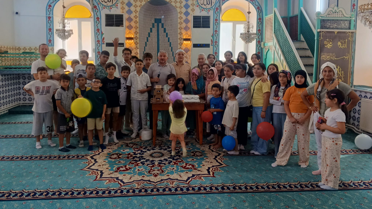 Mevlid-i Nebi Haftası’nda Kepez Merkez Camii’nde Çocuk Buluşması