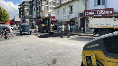 Miralay Şefik Bey Caddesi’nde asfaltlama çalışması