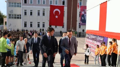 Kaymakam Cihat Koç, 2025-2026 eğitim-öğretim yılı açılışına katıldı