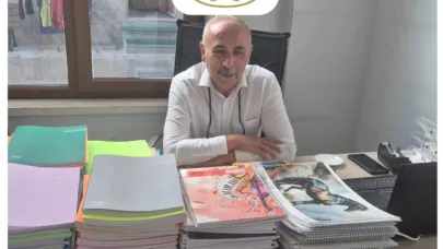 Eceabat Belediyesi’nden öğrencilere kırtasiye desteği