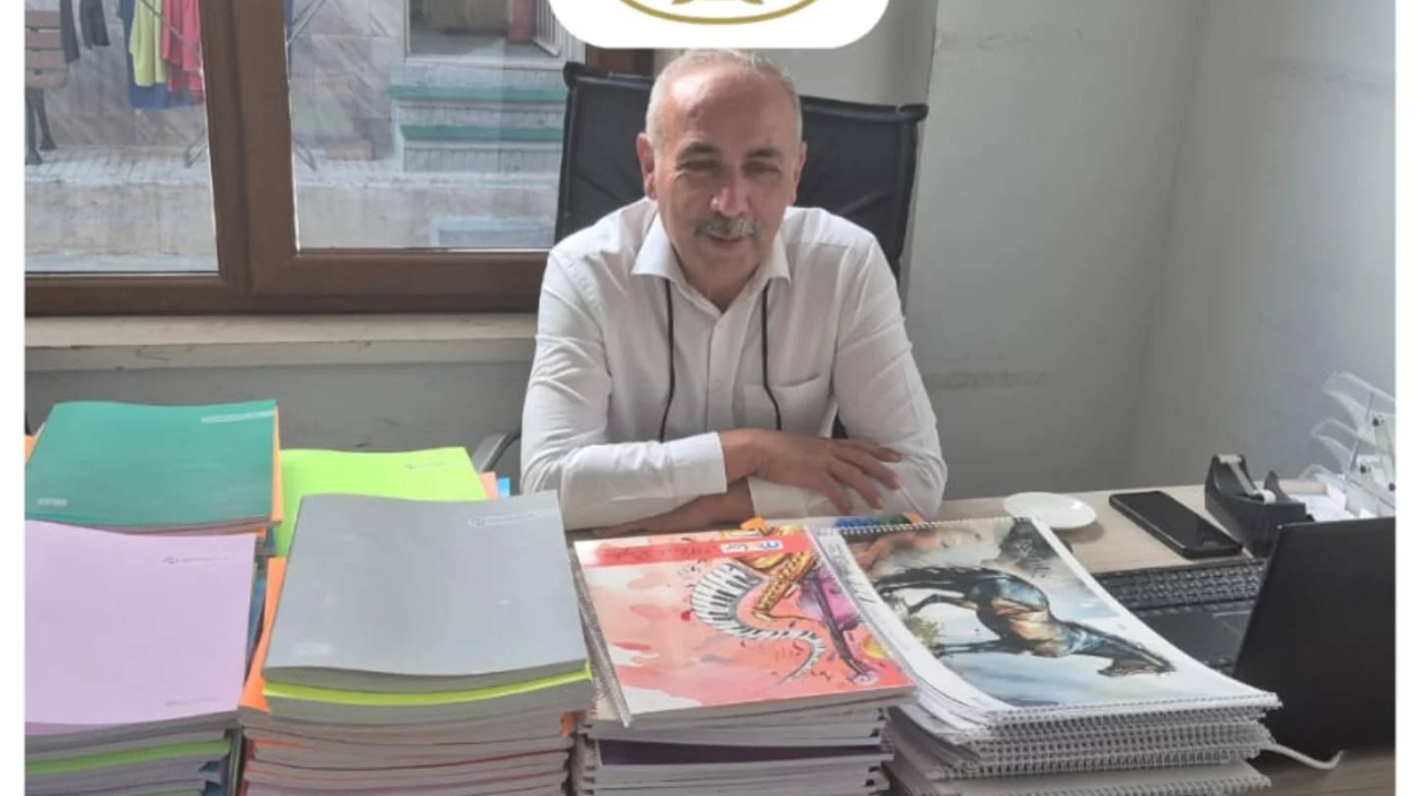 Eceabat Belediyesi’nden öğrencilere kırtasiye desteği
