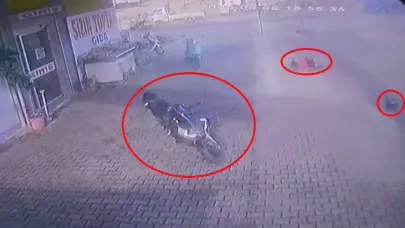 Motosiklet, sürücüsü metrelerce savruldu: O anlar kamerada