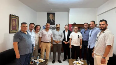 Çanakkale Kent Konseyi Başkanı Fırat’tan Bigalılar Derneği’ne ziyaret