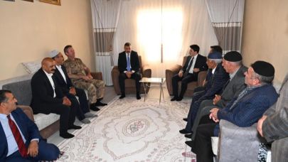 Vali Çiftçi, 23 yıl önceki çay davetini unutmadı