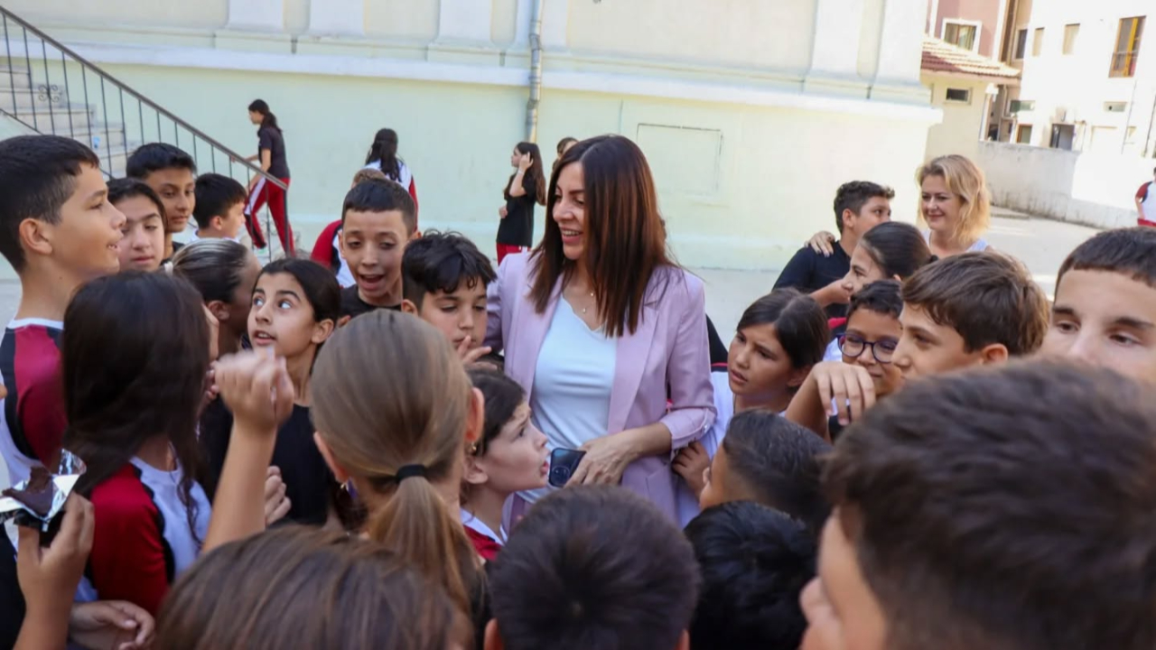 Müdür Hayta, Cumhuriyet Ortaokulu’nu Ziyaret Etti