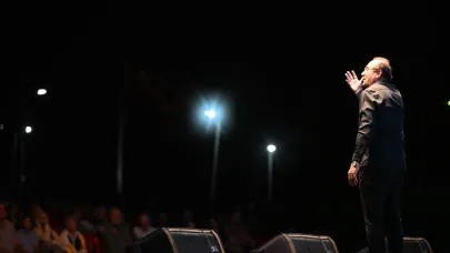 Sunay Akın Çanakkalelilerle buluştu