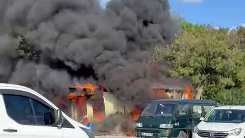 Tüp bomba gibi patladı, çay ocağı alevlere teslim oldu