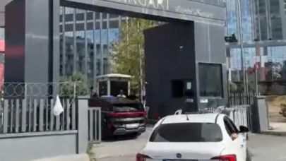 Gürsel Tekin CHP Sarıyer İl Binasına Geldi