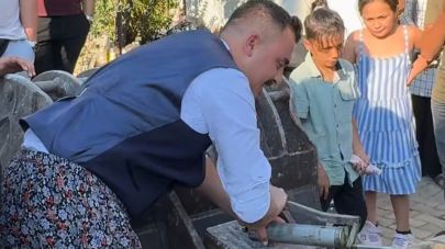 Damada Eziyet! İş Makinasını Yağladı, Renkli Düğün Anları