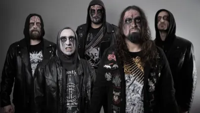 Rock grubu Sarinvomit üyeleri dini değerlere hakaret iddiasıyla tutuklandı