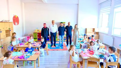 Karabiga’da Öğrencilere Kırtasiye Desteği Başladı