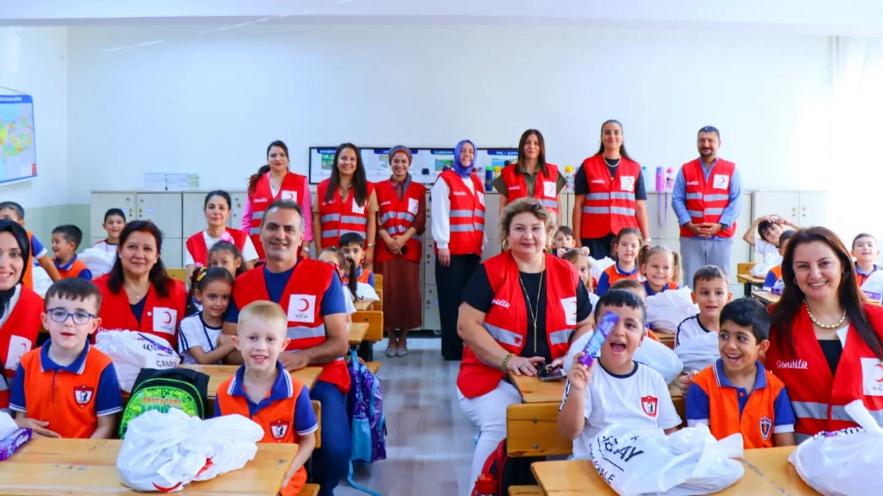 Çanakkale’de öğrenciler çevre bilinci için toplandı