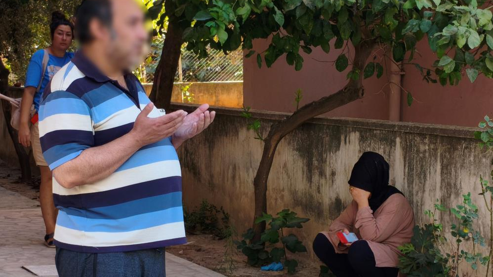Kepez'de aynı evde yaşadığı babasının öldüğünü 3 gün sonra fark edip, ablasına haber verdi