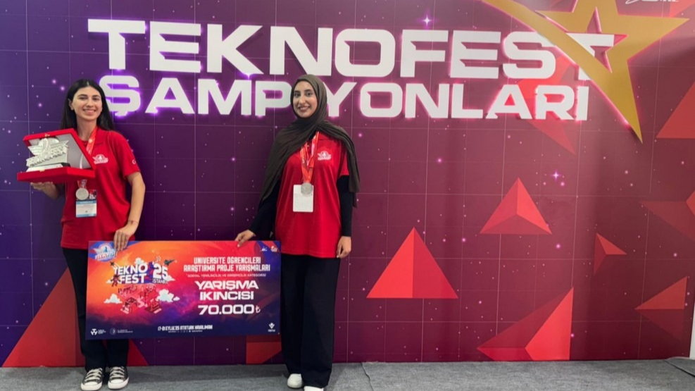 ÇOMÜ’lü Gençlerden TÜBİTAK 2242’de Türkiye İkinciliği