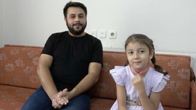 7 yaşındaki Yağmur hem baba hem de dayısına sigarayı bıraktırdı
