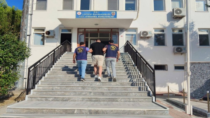 Çanakkale’de Aranan 15 Şahıs Jandarmadan Kaçamadı