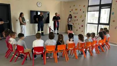Ayvacık’ta Minik Öğrencilere Yangın Tatbikatı