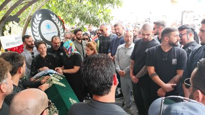 Arabeskin Unutulmaz Sesi Güllü Son Yolculuğuna Uğurlanıyor