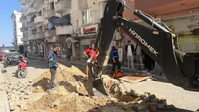 Lapseki’de temizlik ve çevre düzenleme çalışmaları aralıksız sürüyor