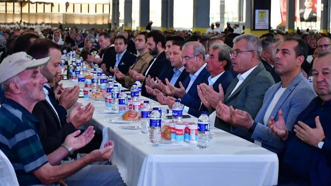 Biga’da Doğan Ailesi Anısına Geleneksel Mevlit Programı