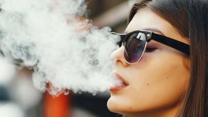 Tek Kullanımlık Elektronik Sigaralara Yasak Geliyor