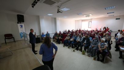 Dünya Yaşlılar Günü’nde nörolojik hastalıklar konuşuldu