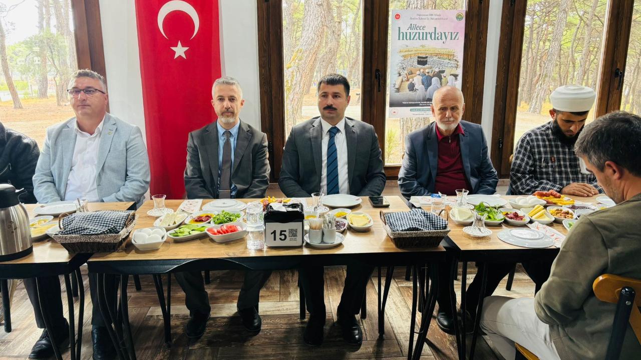Ayvacık Kaymakamı Din Görevlileriyle Buluştu