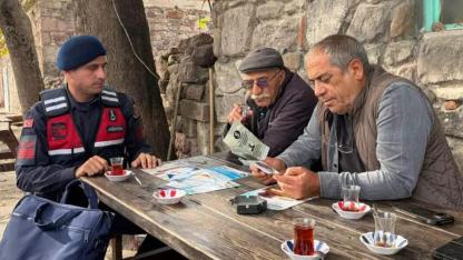 Ayvacık’ta jandarmadan köy köy dolandırıcılık uyarısı